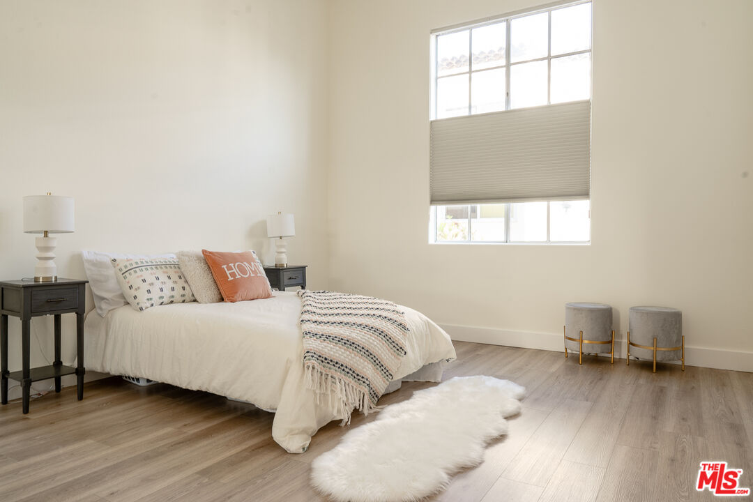 1225 Armacost Ave Unit: 102