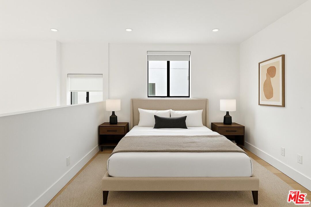 1826 Overland Ave Unit: 1