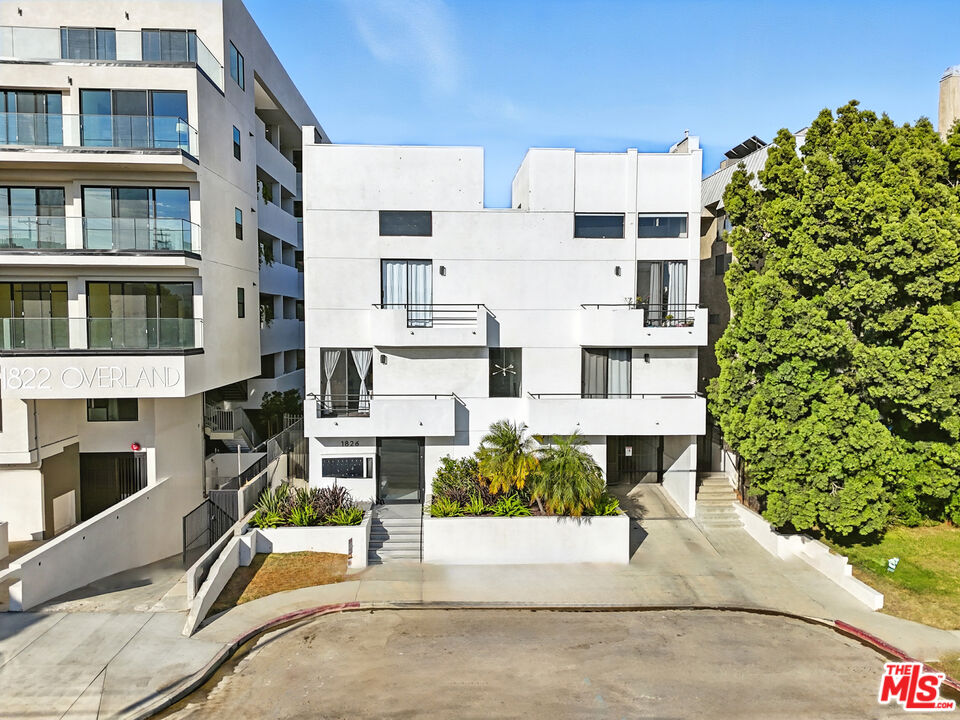 1826 Overland Ave Unit: 1