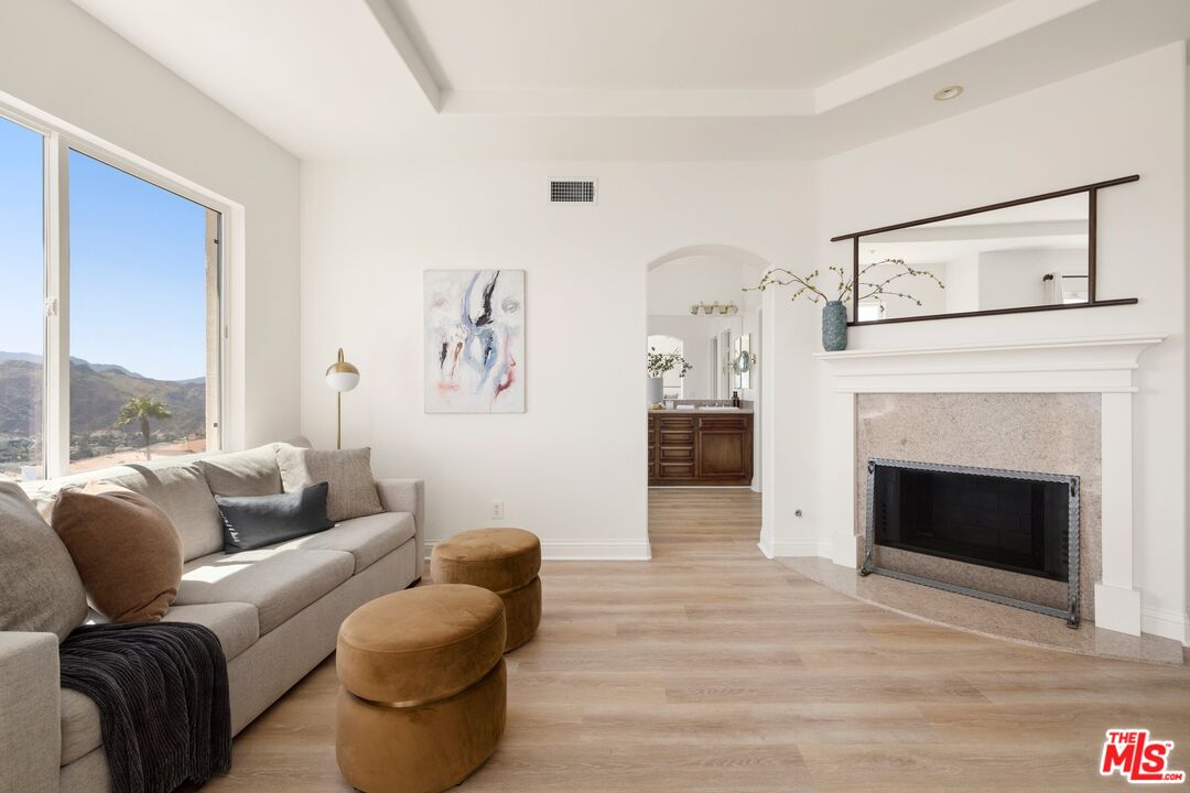 1486 Paseo De Oro