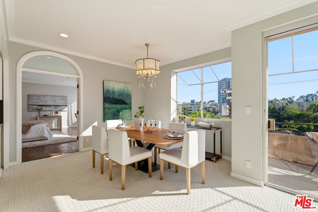 1223 Roxbury Dr Unit: 304