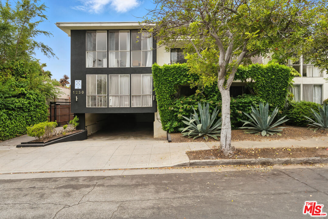 1230 Princeton St Unit: 9