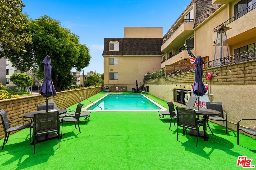1201 Roxbury Dr Unit: 307