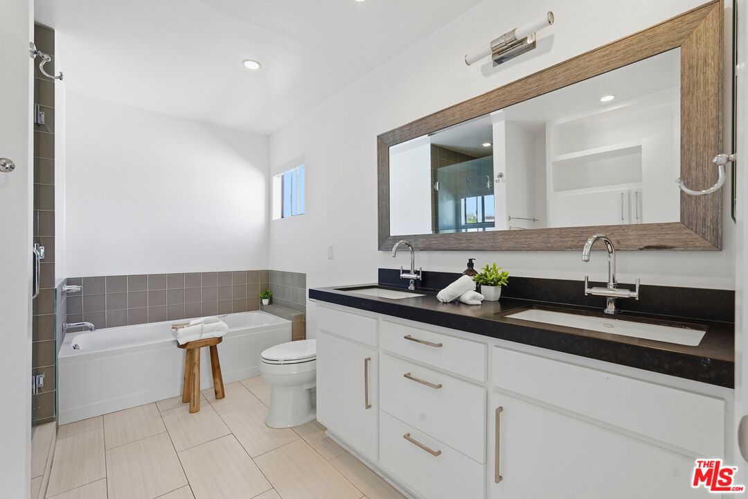 1613 Manning Ave Unit: 1