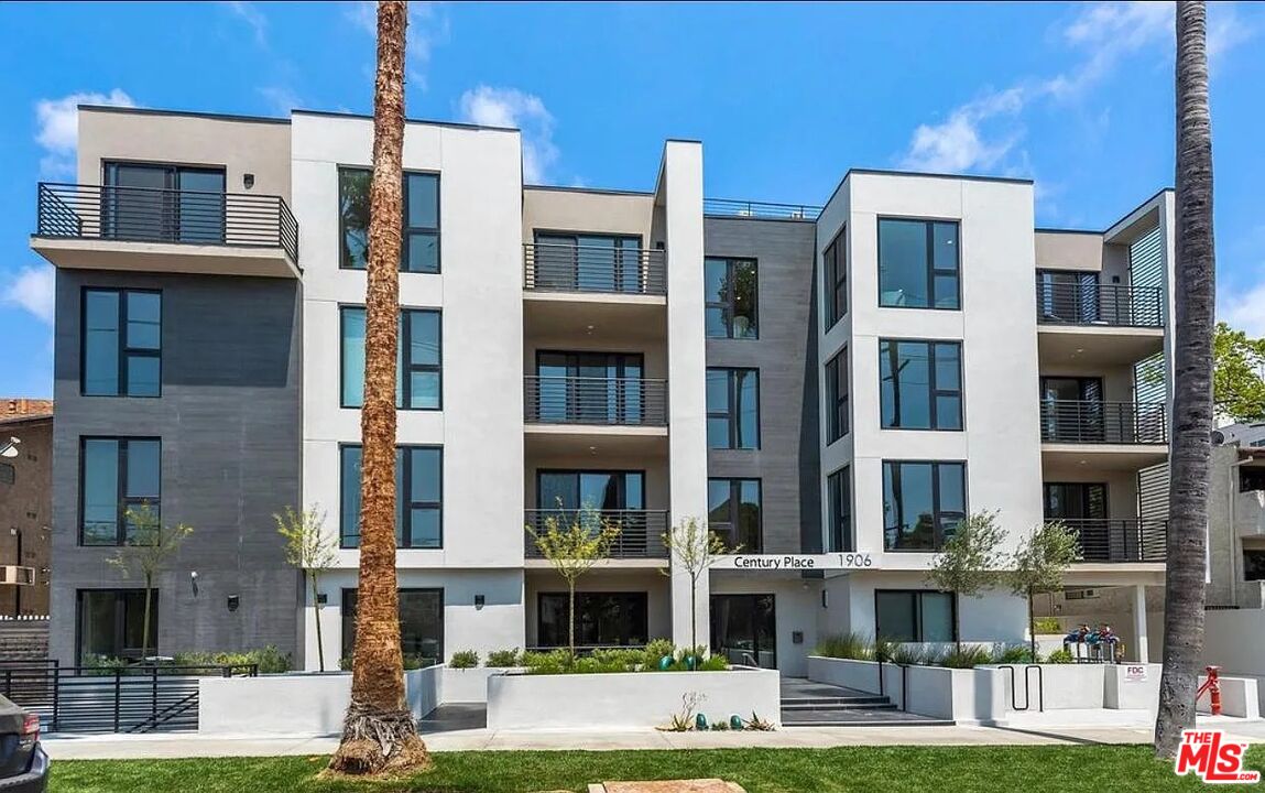 1906 Overland Ave Unit: 202