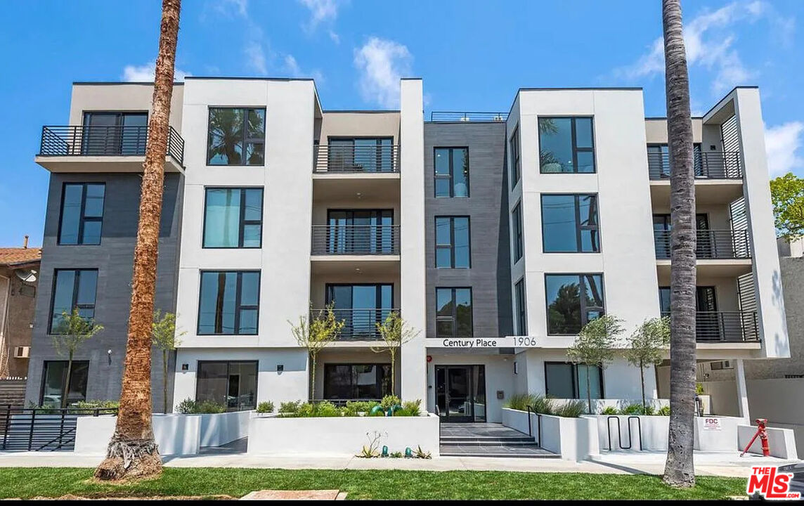 1906 Overland Ave Unit: 201