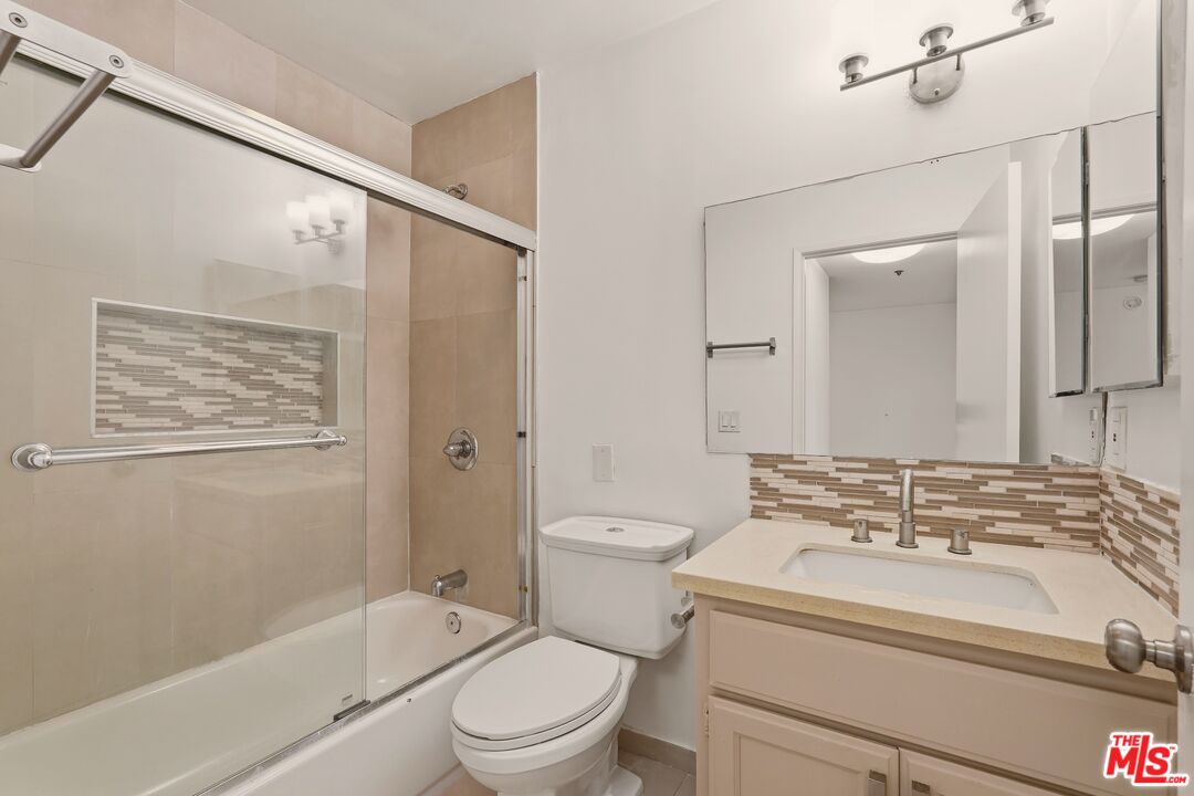 1120 Irolo St Unit: 101