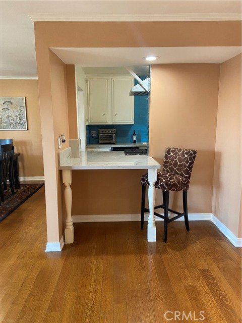 1887 Greenfield AVE Unit: 205