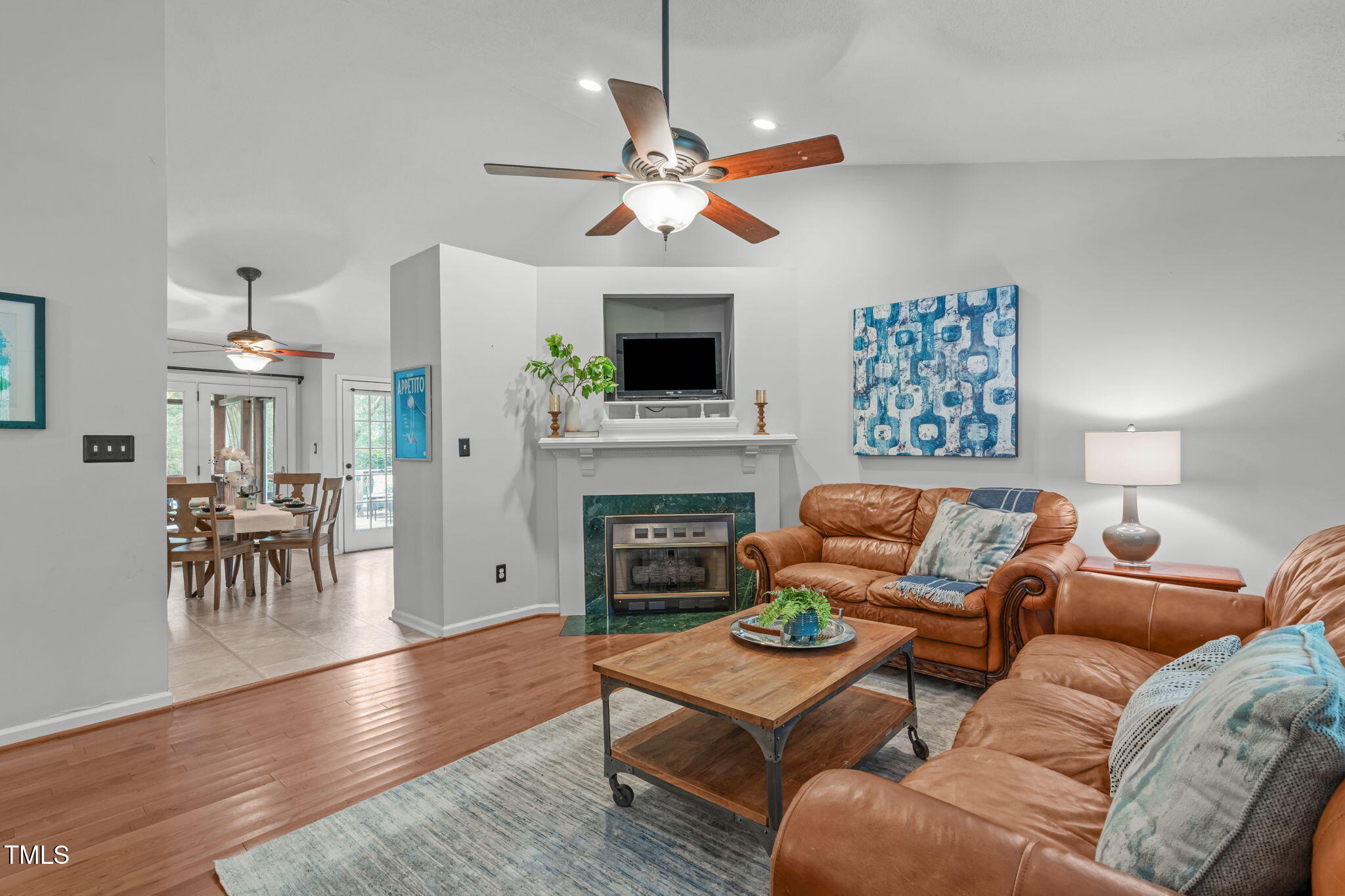 520 Contessa Court