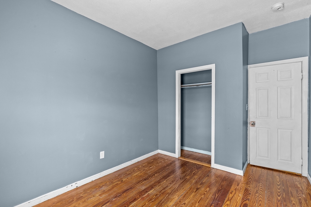 1819 Pleasant St # 3