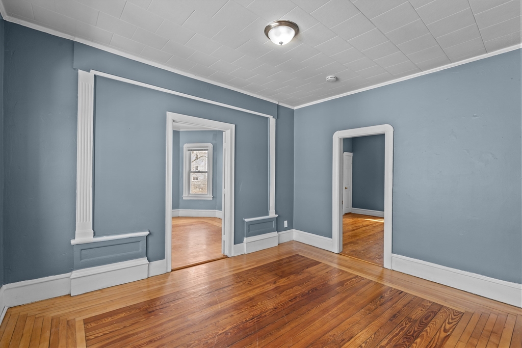 1819 Pleasant St # 3