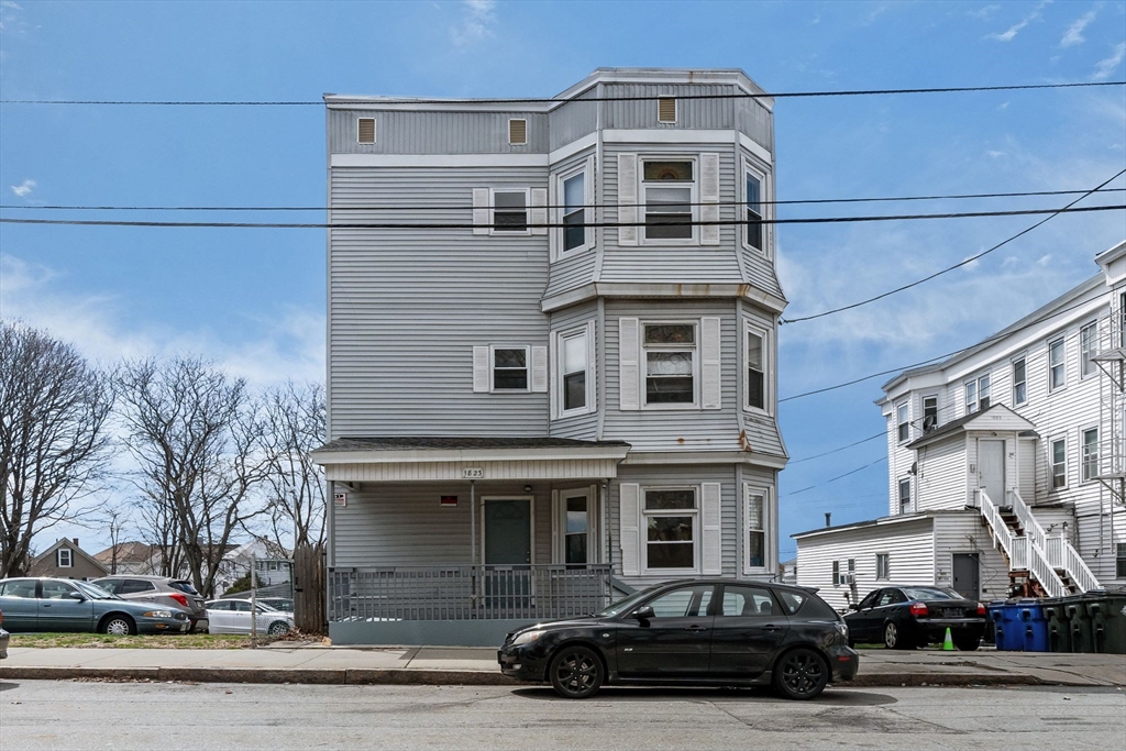 1819 Pleasant St # 3