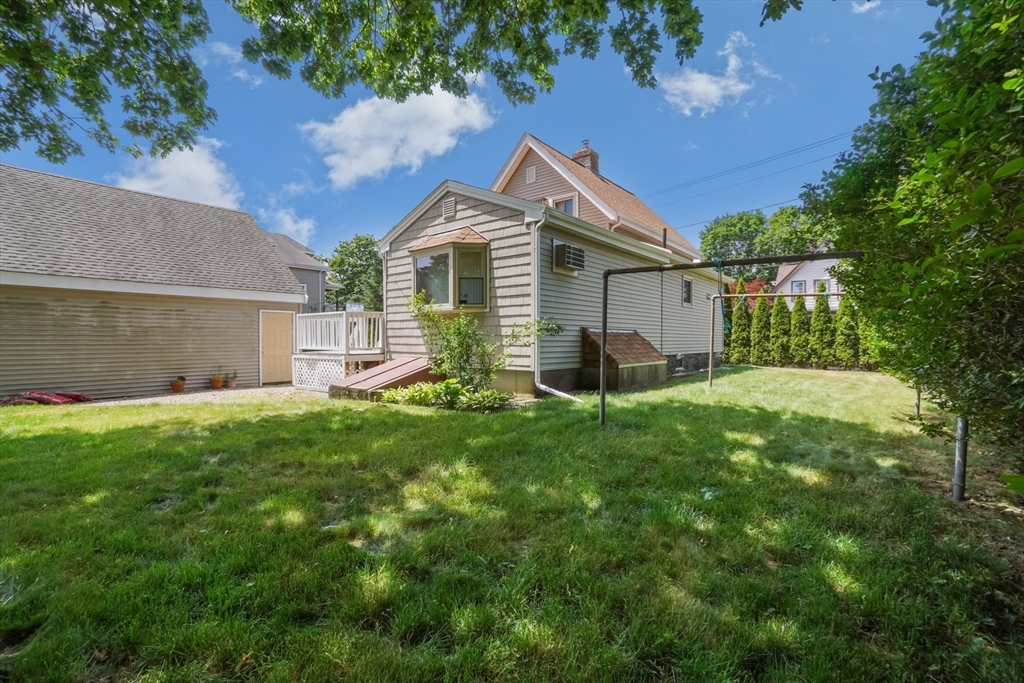 13 Waverly St