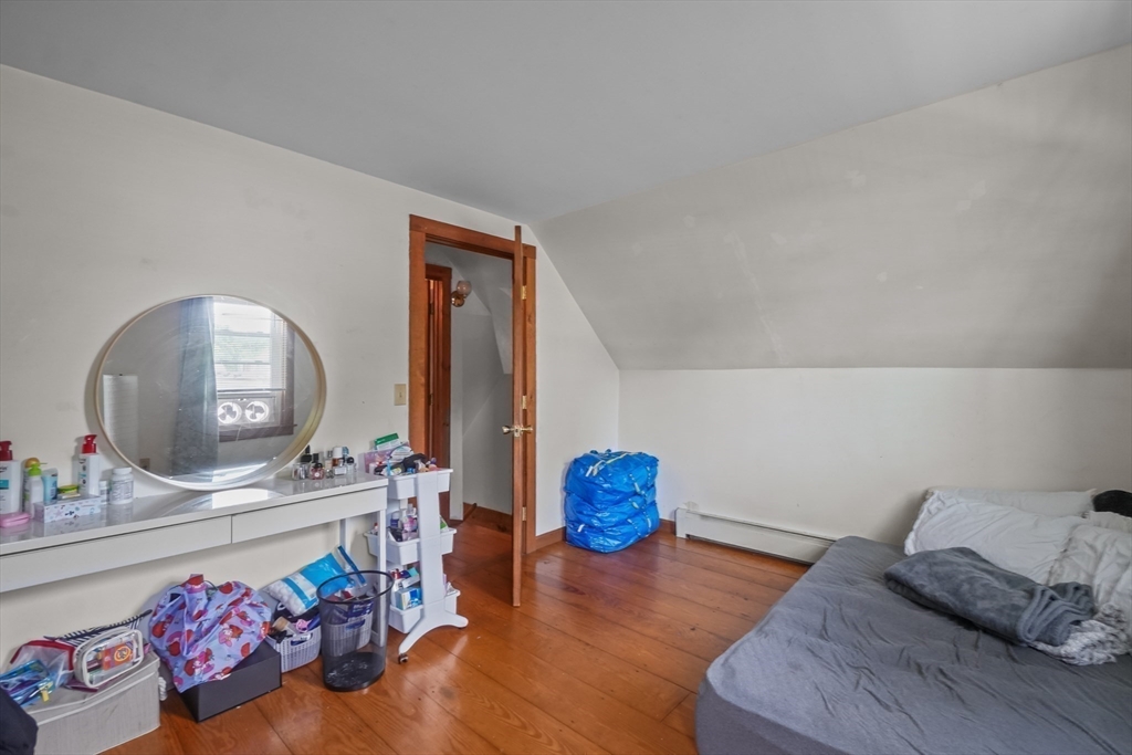 13 Waverly St