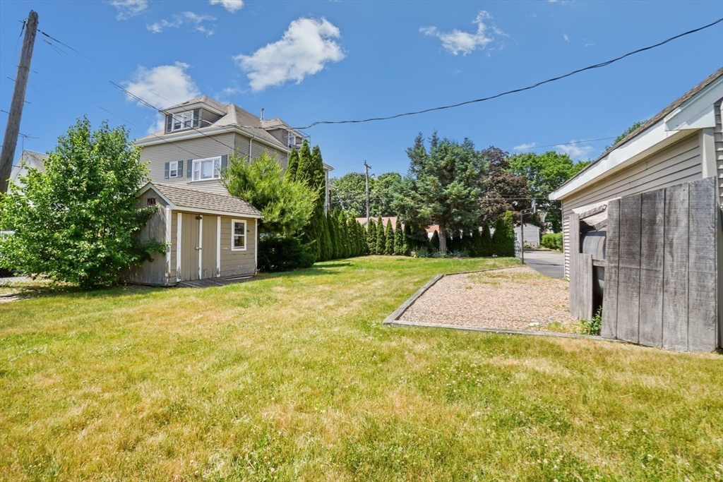 13 Waverly St