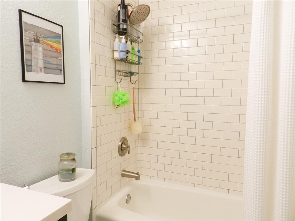 2300 Hancock DR # 7