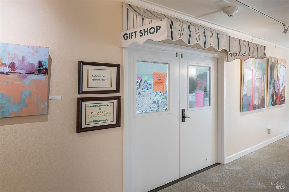 100 Thorndale Dr # 460