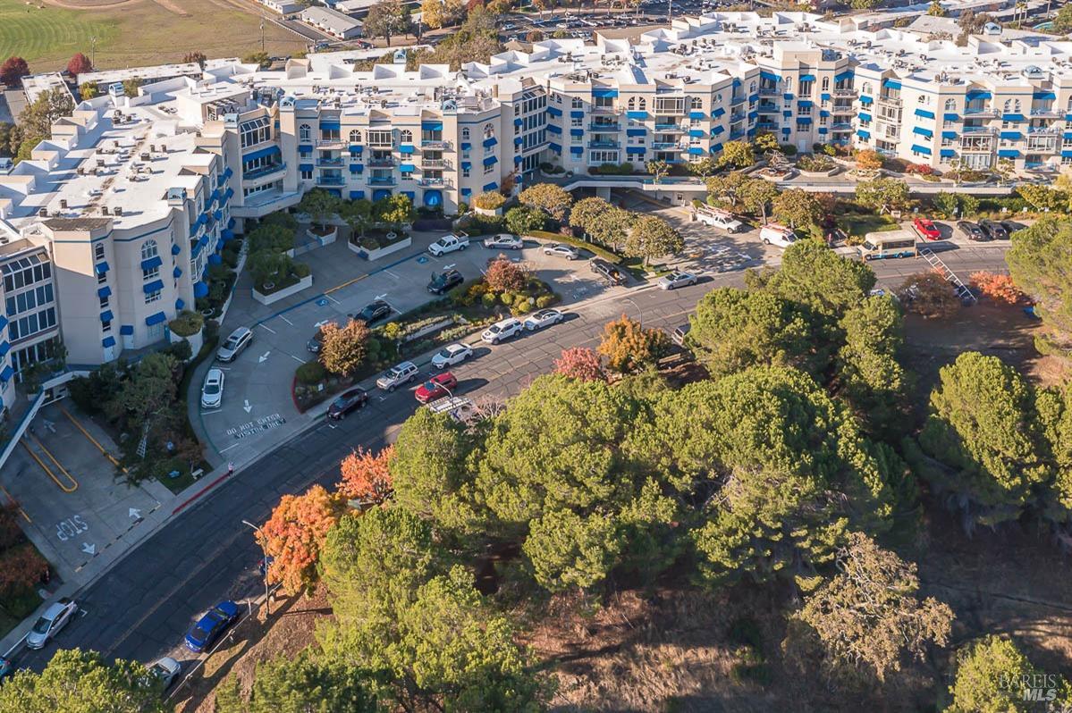 100 Thorndale Dr # 460