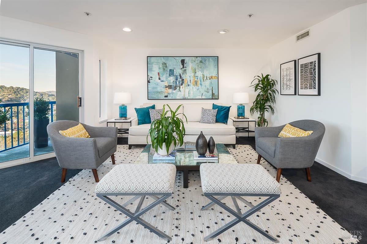 100 Thorndale Dr # 460