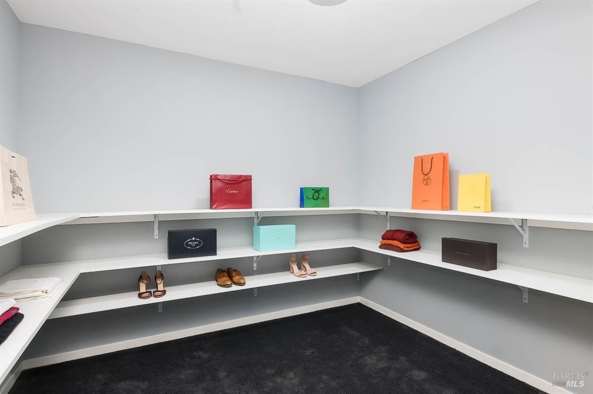 100 Thorndale Dr # 460