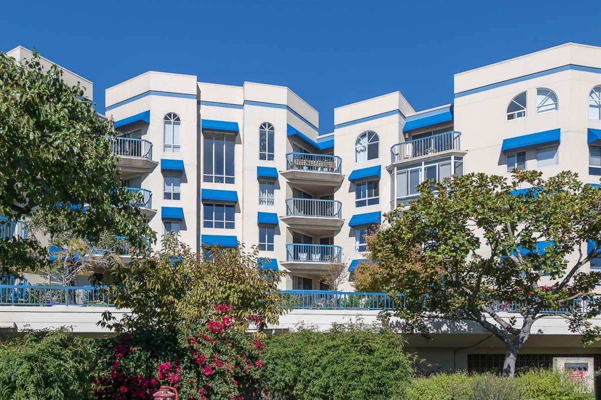 100 Thorndale Dr # 460