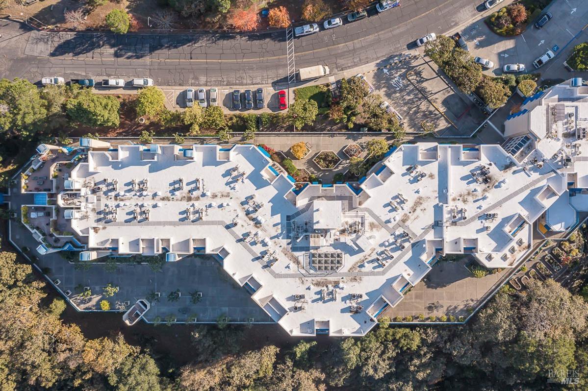 100 Thorndale Dr # 460