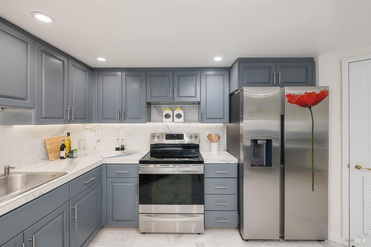 100 Thorndale Dr # 460