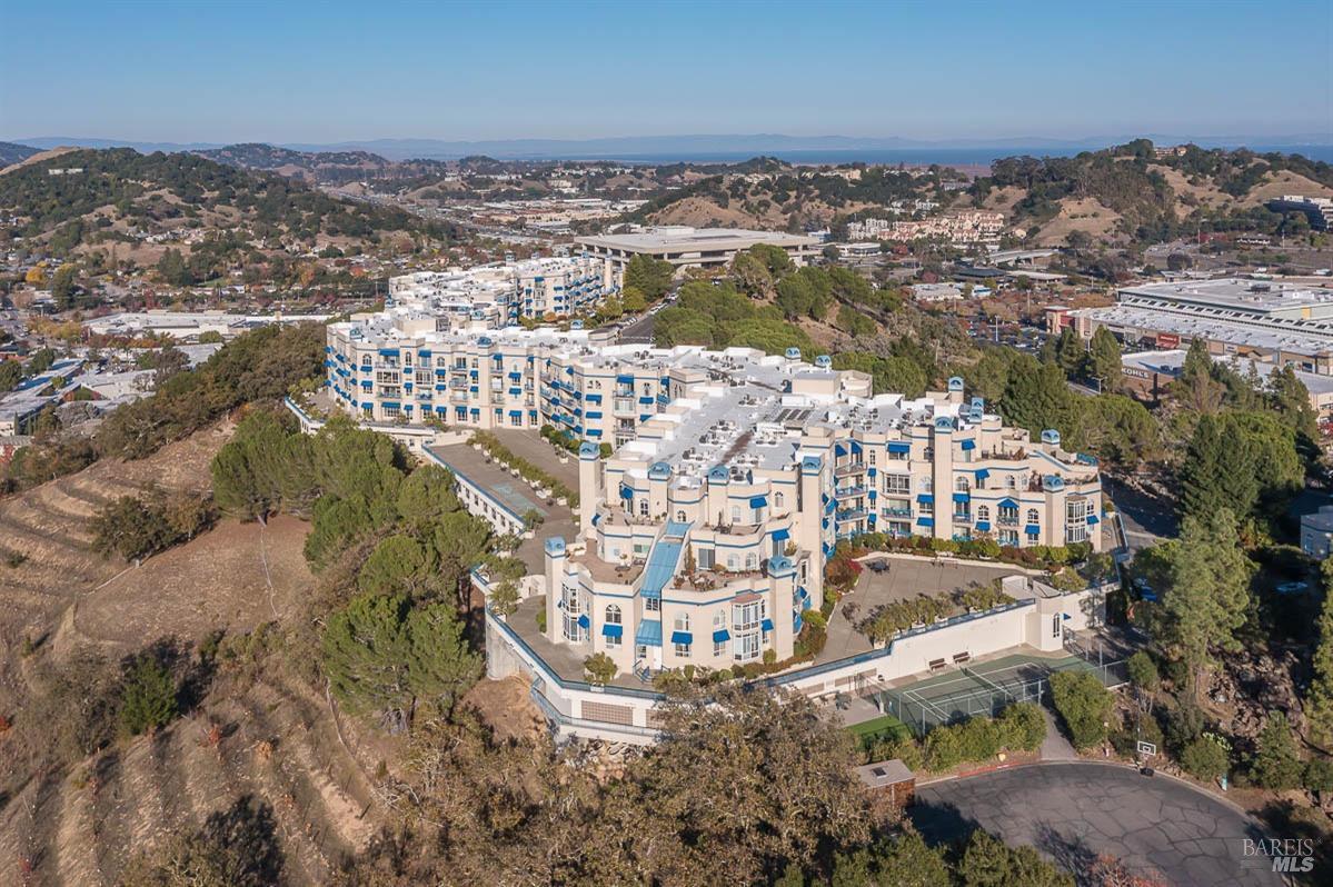 100 Thorndale Dr # 460