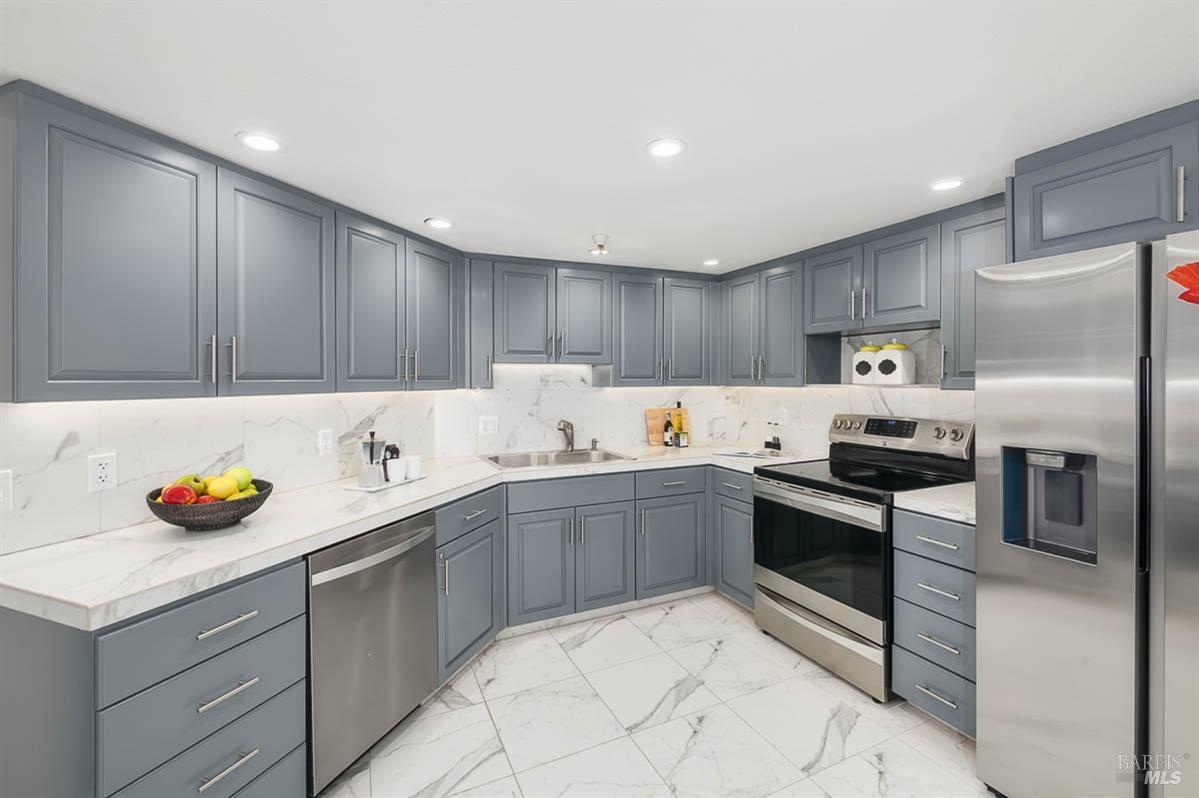 100 Thorndale Dr # 460