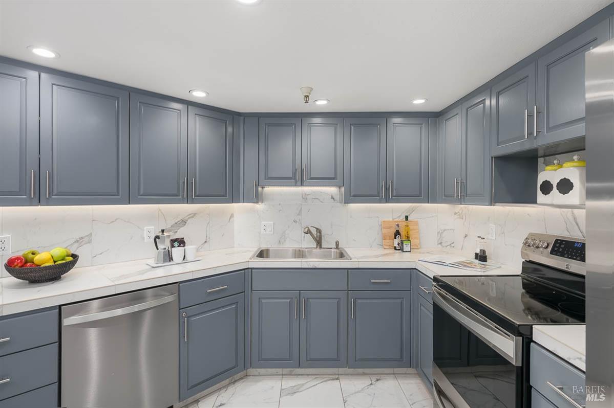 100 Thorndale Dr # 460