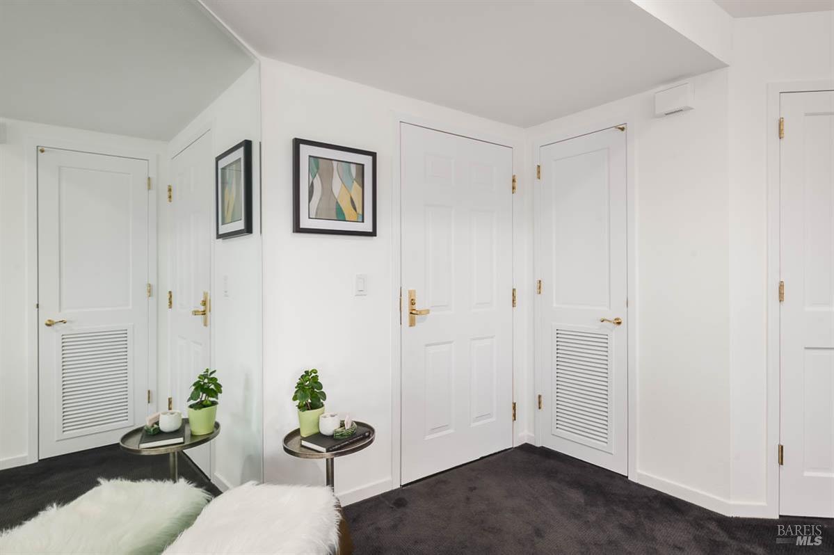 100 Thorndale Dr # 460