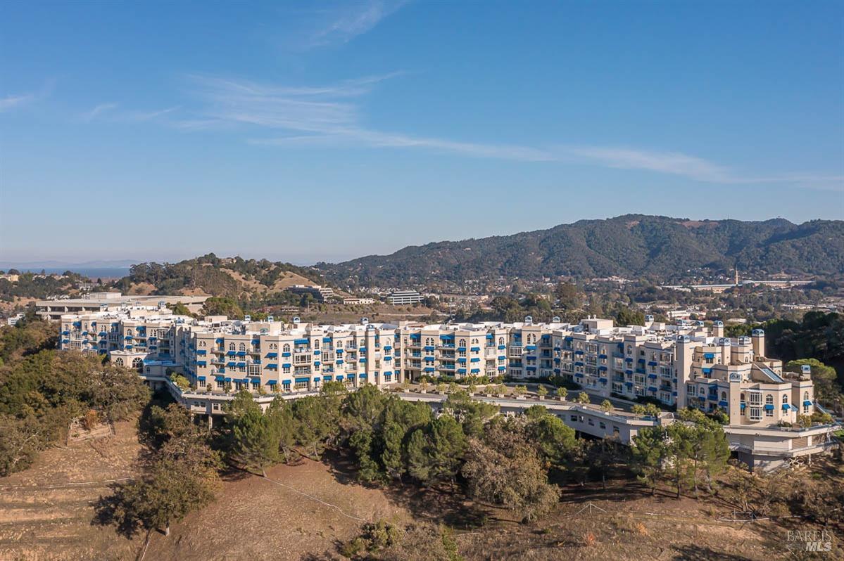 100 Thorndale Dr # 460