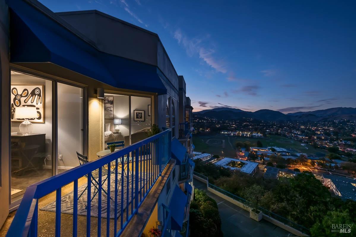 100 Thorndale Dr # 460