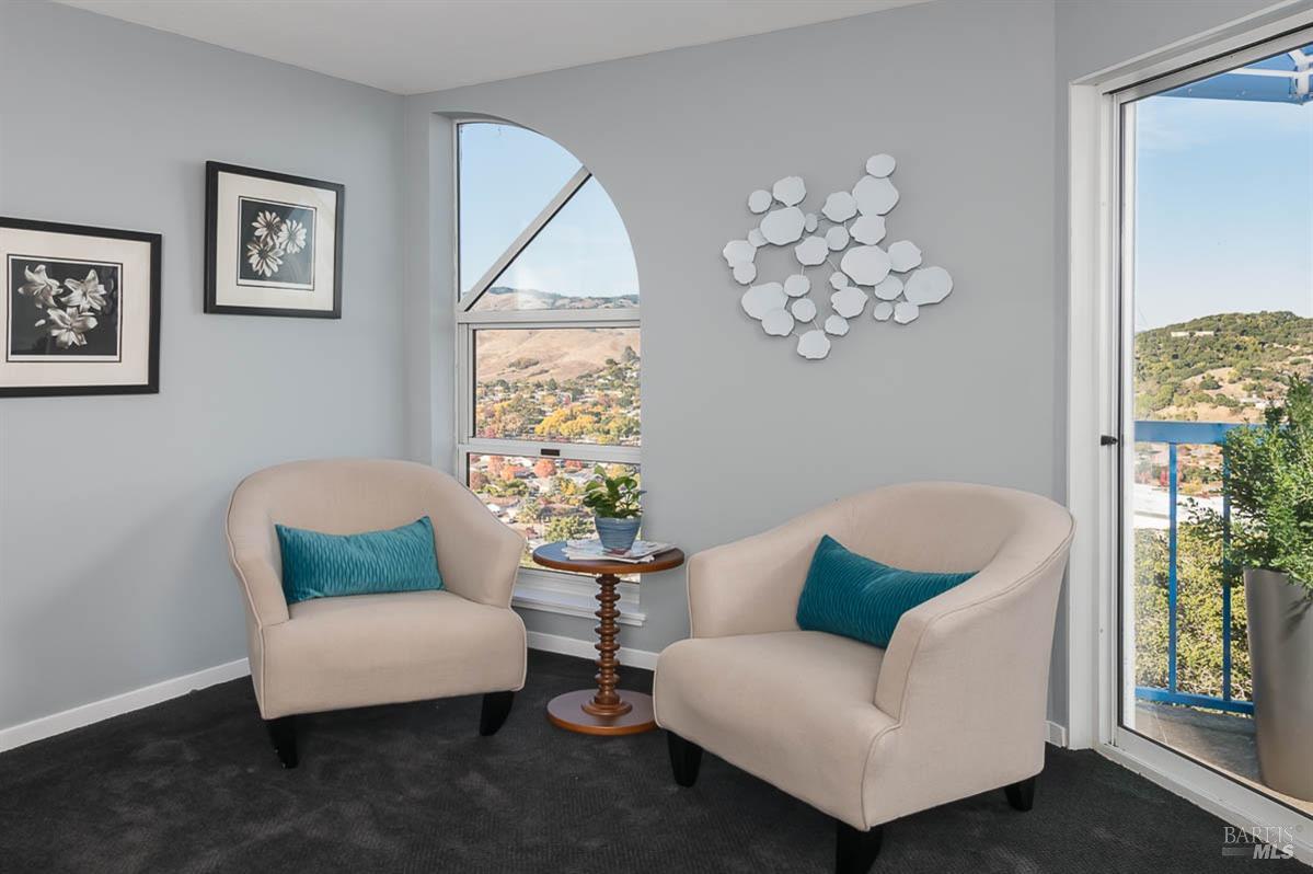 100 Thorndale Dr # 460