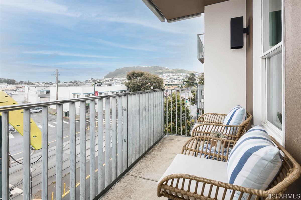 5900 3rd Street # 2309