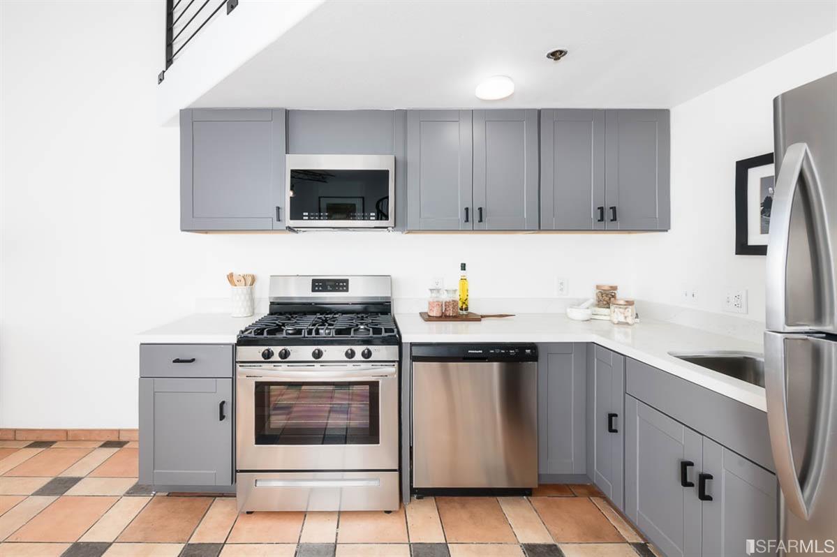 2301 Harrison Street # 304