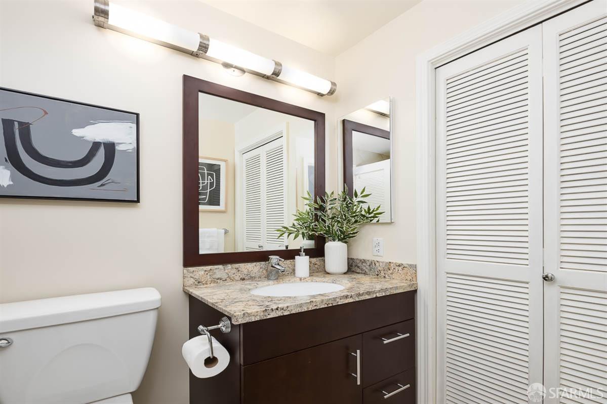 1362 Vallejo Street # C