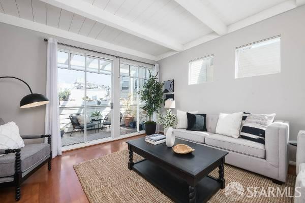 1362 Vallejo Street # C