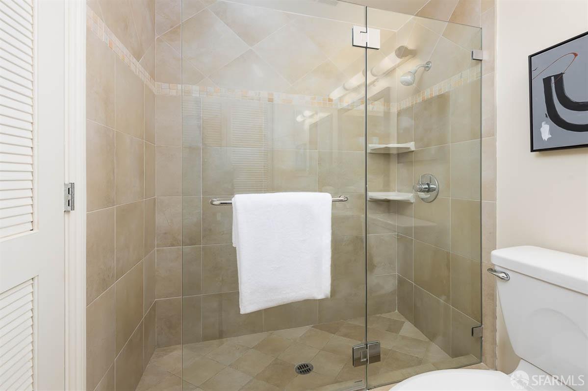 1362 Vallejo Street # C