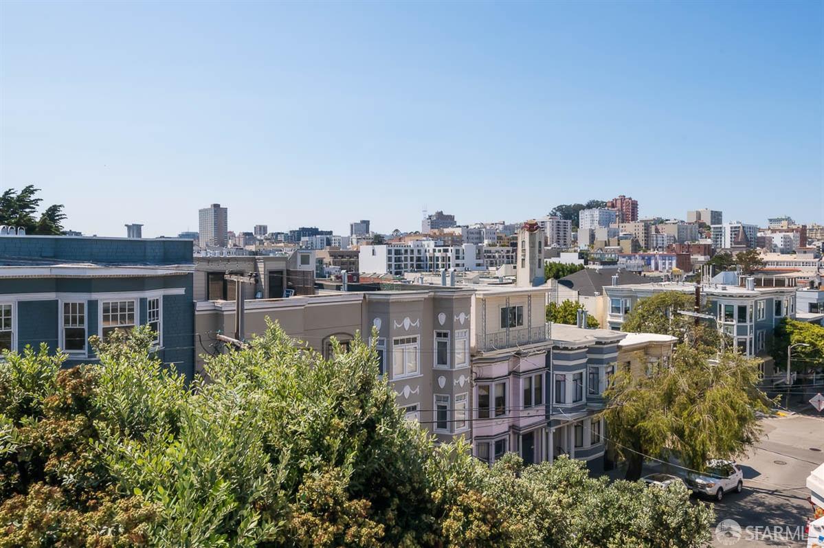 1362 Vallejo Street # C