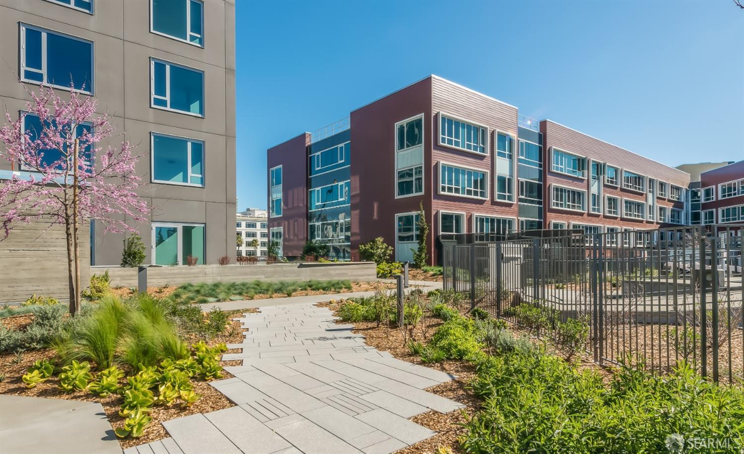 1000 3rd Street # 913A