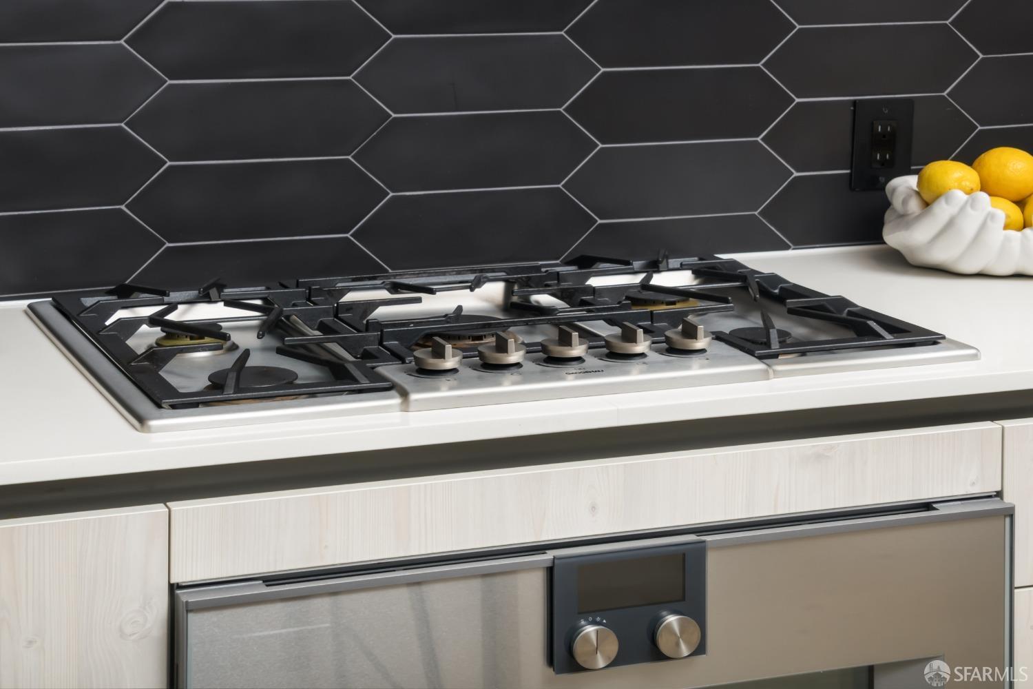 1000 3rd Street # 913A