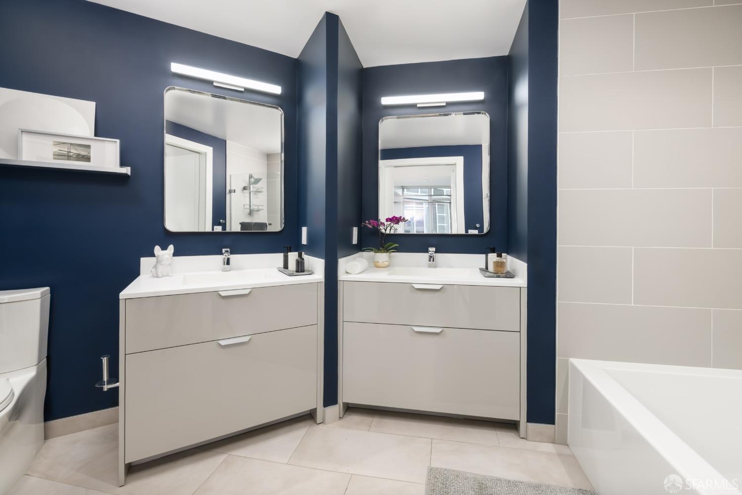 1000 3rd Street # 913A