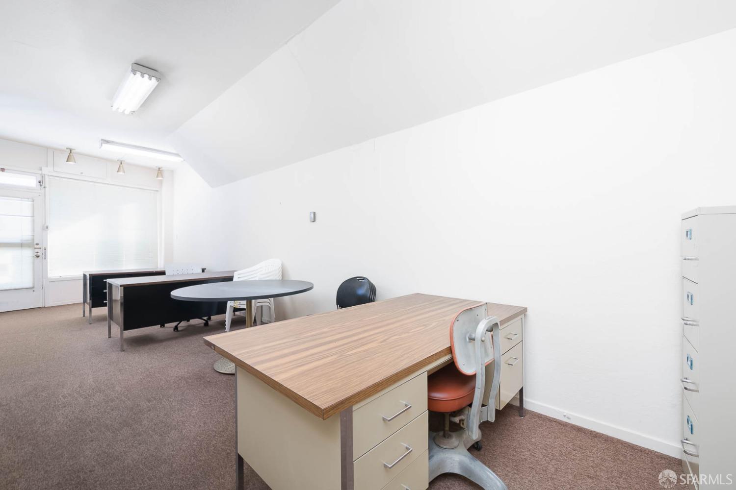 4192-4194 Mission Street