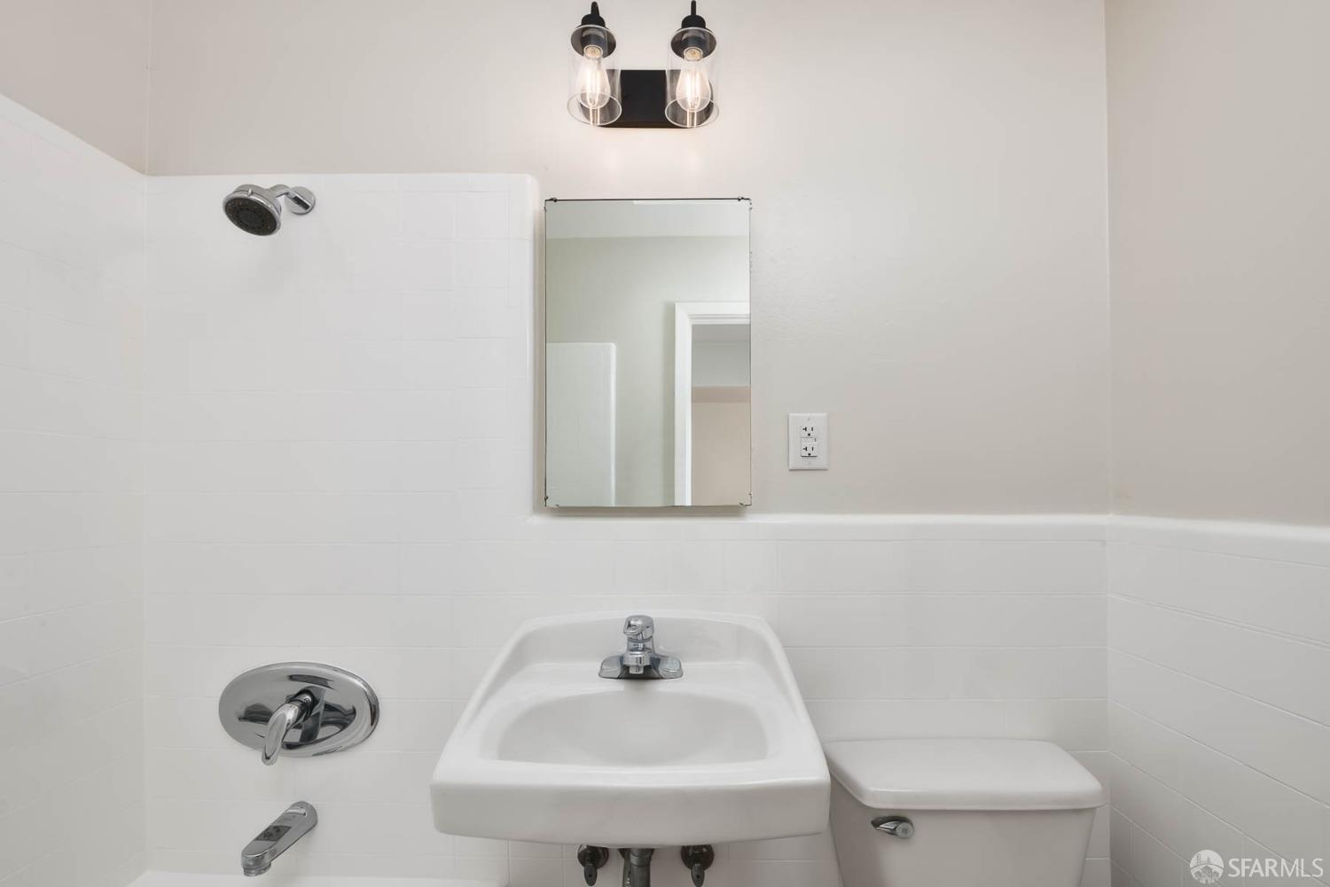 4192-4194 Mission Street