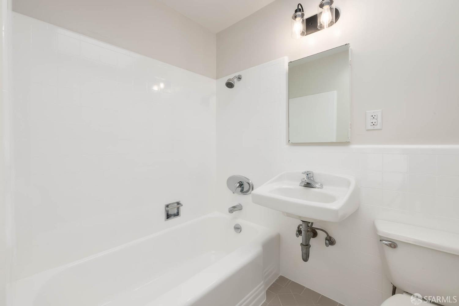 4192-4194 Mission Street