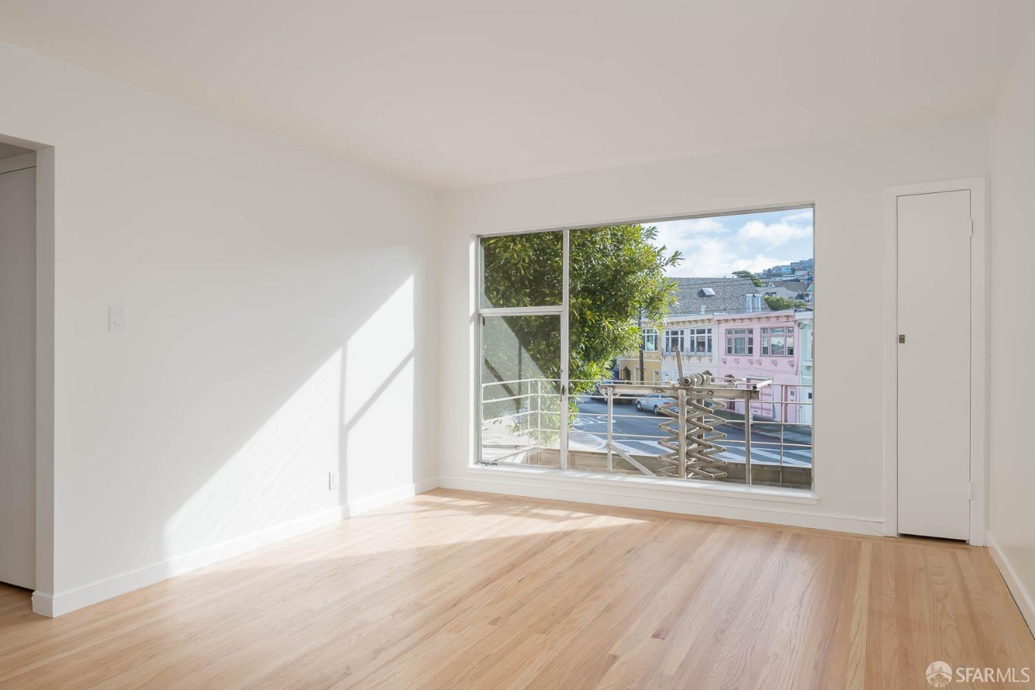 4192-4194 Mission Street