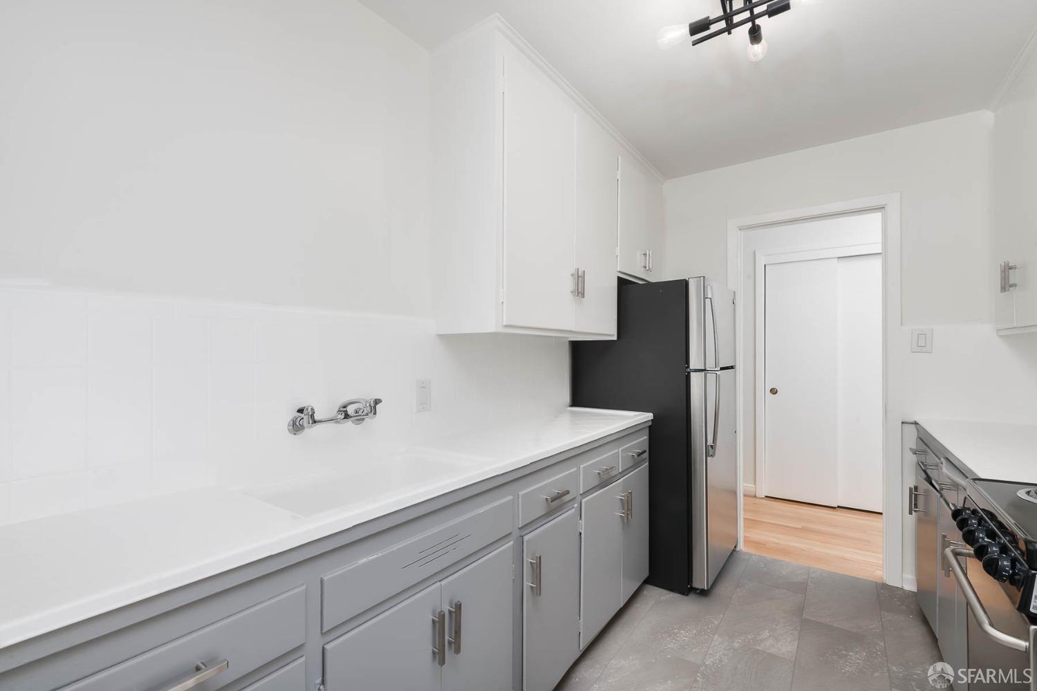 4192-4194 Mission Street