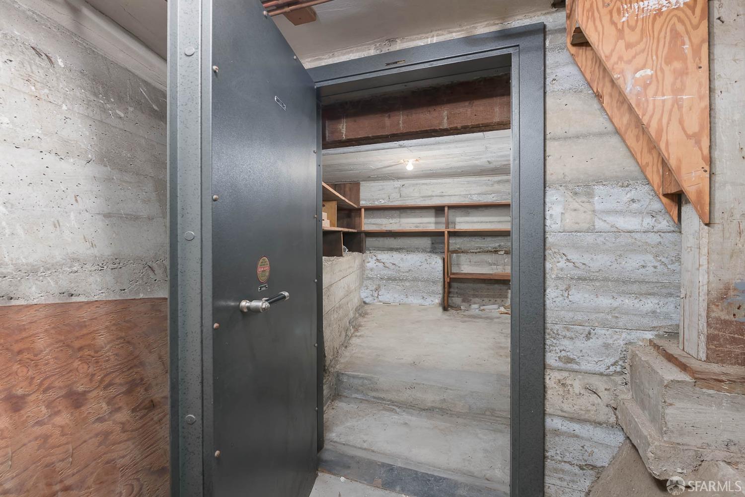 4192-4194 Mission Street