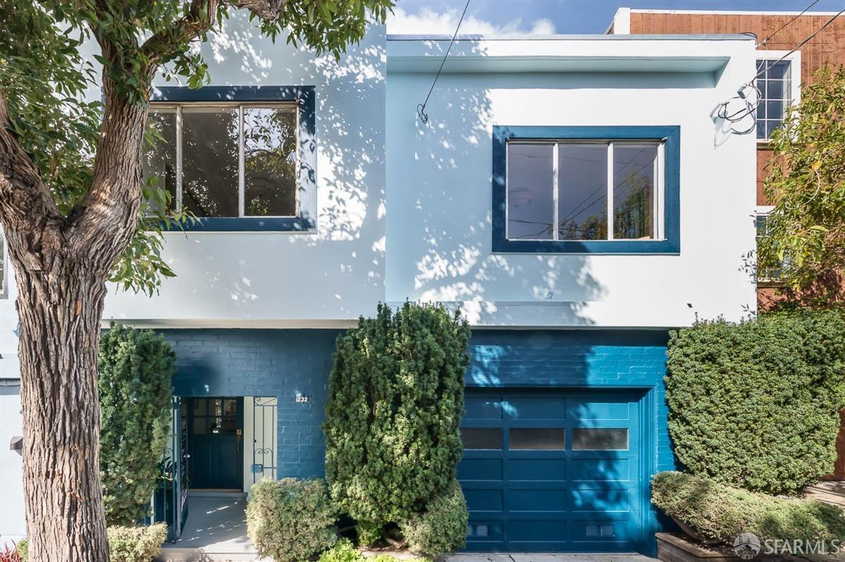 232 Rutledge Street
